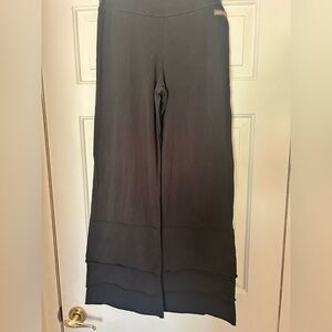 Matilda Jane Black Wide Leg Finn Pants size medium